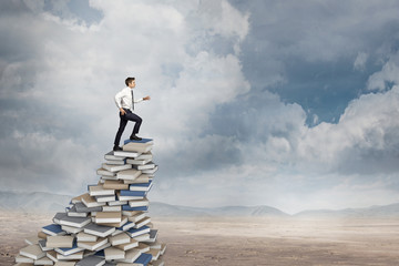 大学课堂如何在书上做好笔记——四色笔记法