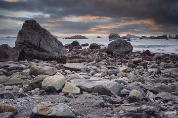 -首位山水诗人谢灵运的人生悲剧：不知收敛而被杀